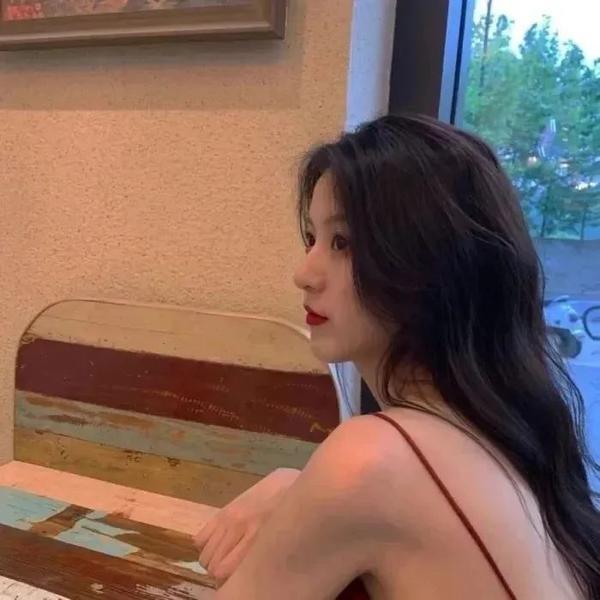 我靠签到逆天改命·动态漫